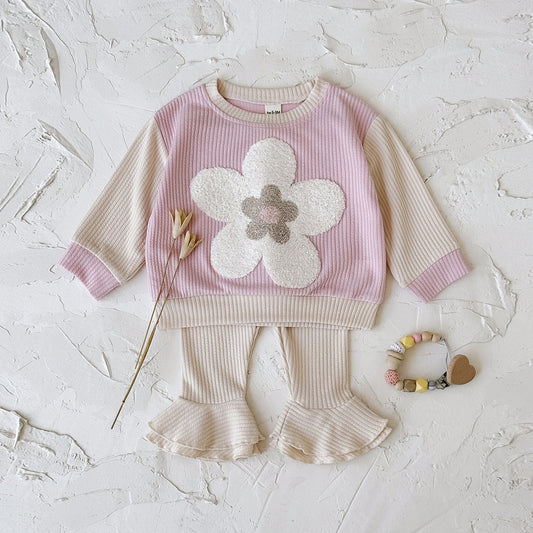 Conjunto Infantil Floral con Sudadera Bordada y Pantalón Original