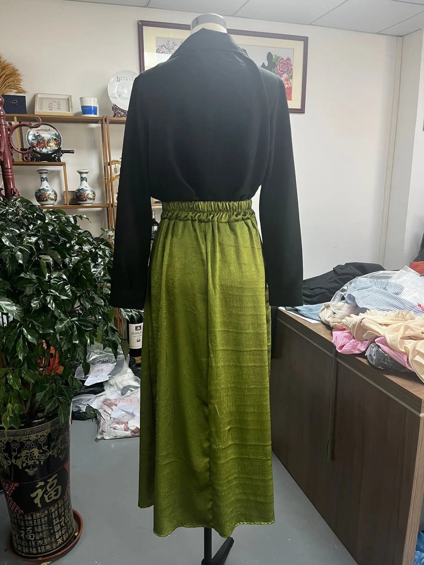 Conjunto de falda y camisa PALERMO